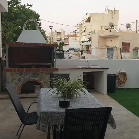 Anemelia Tatil Evi Hanya