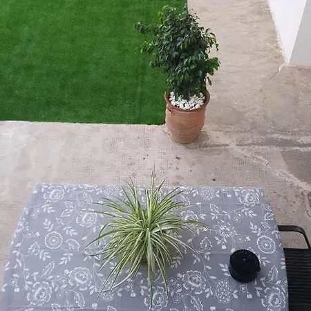 Anemelia بيت للعطل